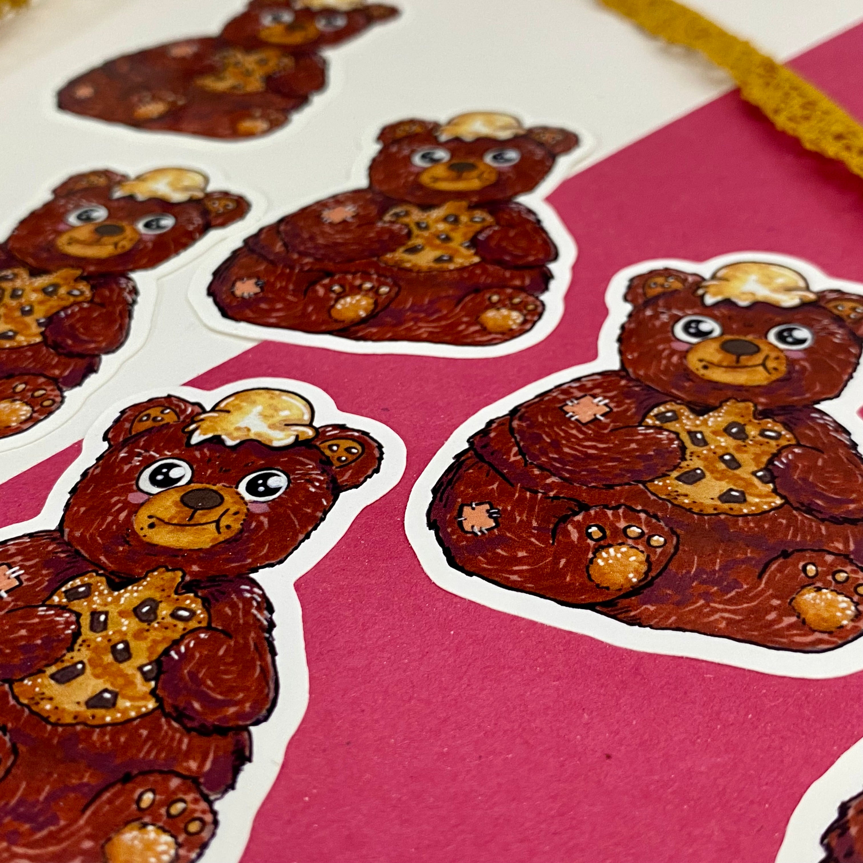 Biscuit the Bear Single Vinyl Sticker